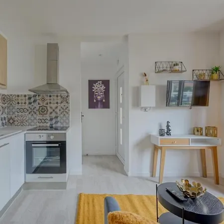 Lux Eliana * Livry-Gargan